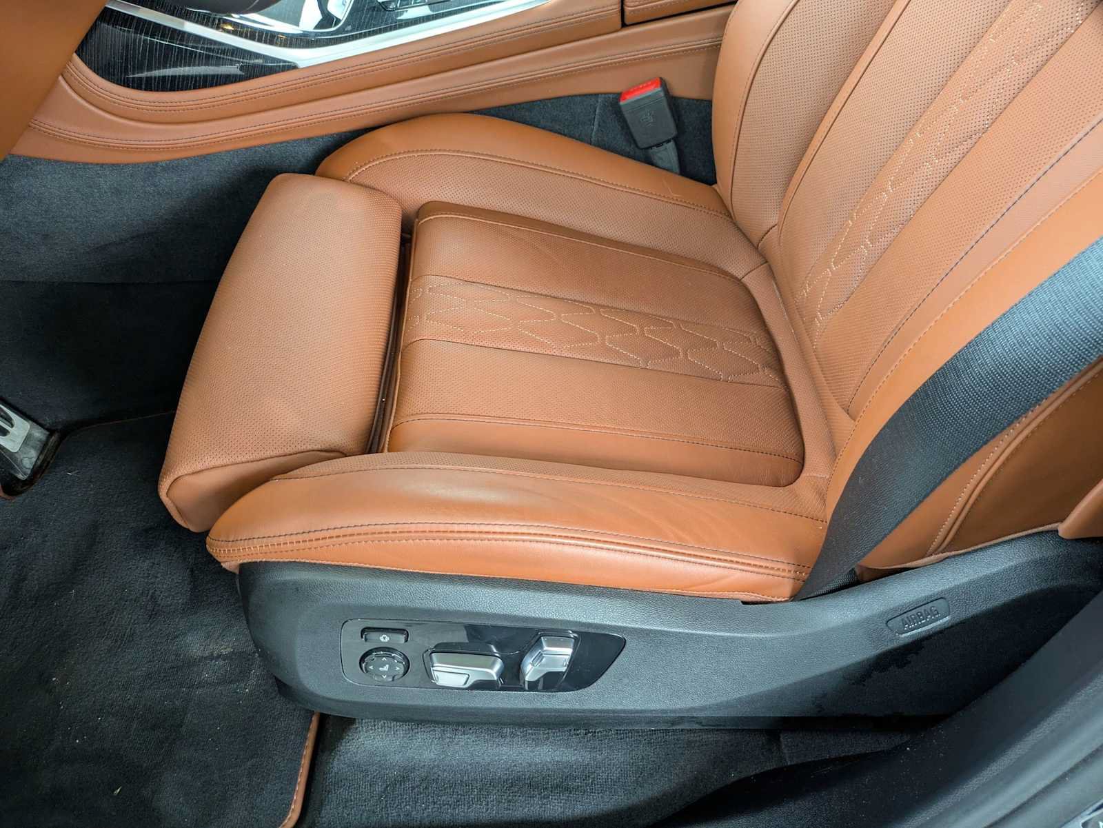 Used 2024 BMW X7 M60i w/ Executive Package AWD/4WD image 7