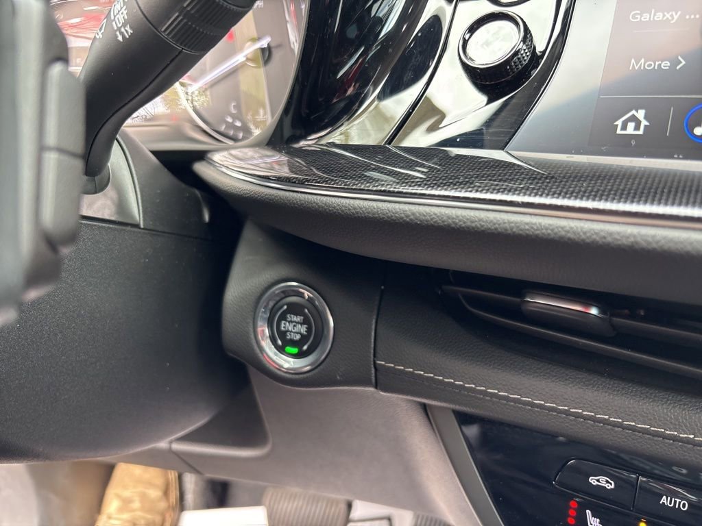 Used 2023 Buick Envision Essence AWD/4WD image 34