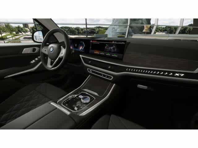 Used 2026 BMW X7 xDrive40i image 14