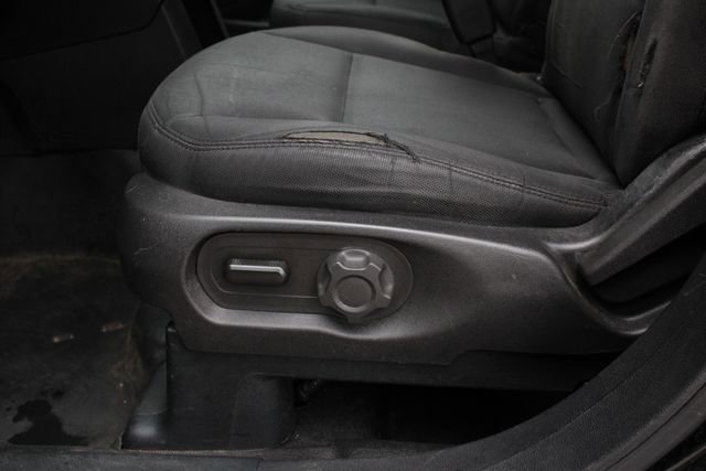 Used 2017 Ford Explorer 4WD Police Interceptor image 3