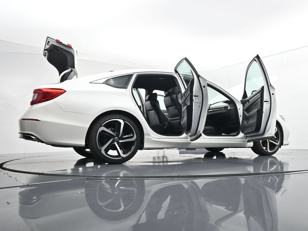 Used 2022 Honda Accord Sport image 41