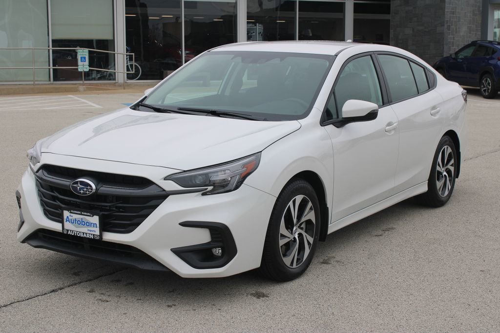 Used 2025 Subaru Legacy Premium image 1