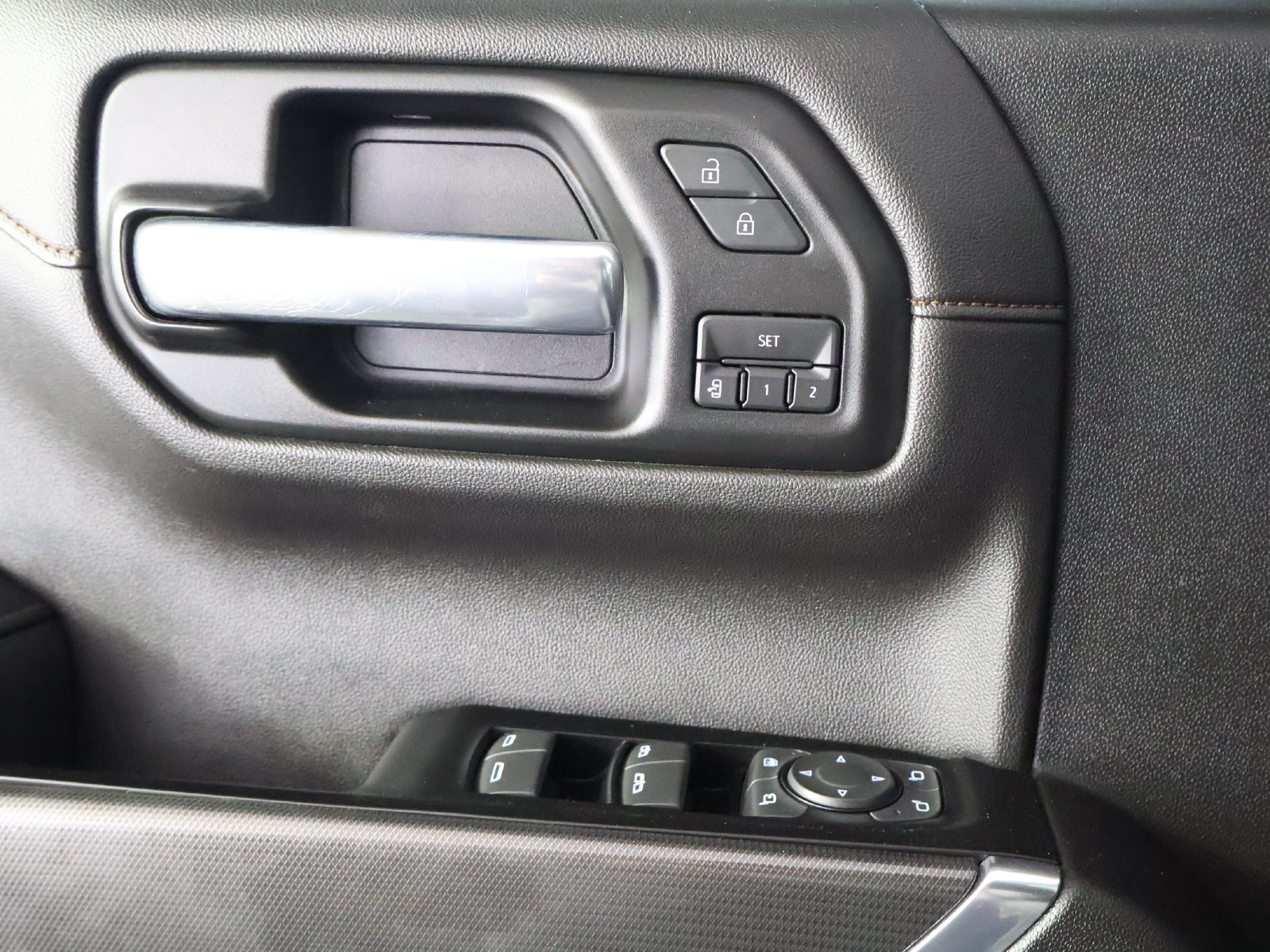 Used 2019 GMC Sierra 1500 AT4 w/ AT4 Premium Package AWD/4WD image 32