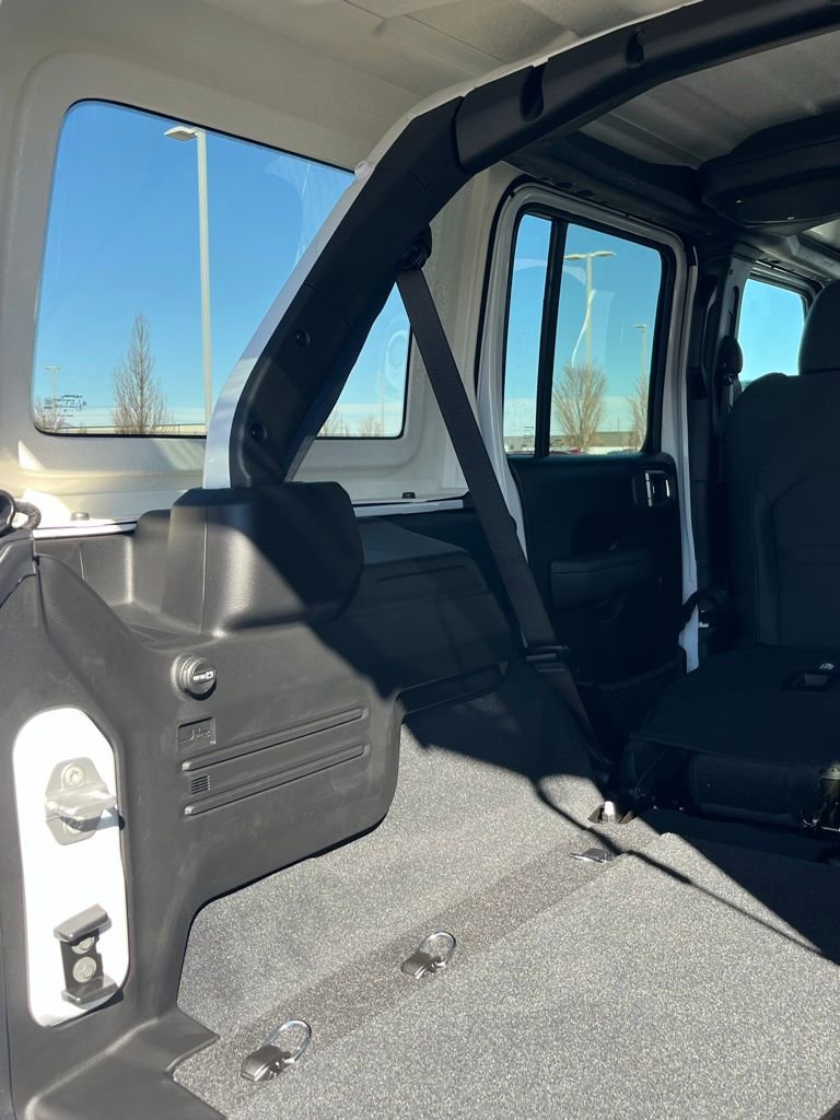 New 2026 Jeep Wrangler Unlimited Sport image 31