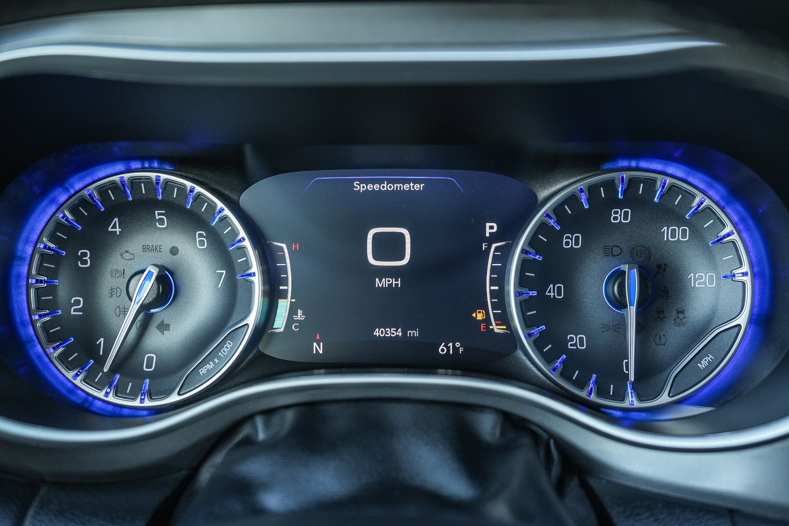 Used 2024 Chrysler Pacifica Touring-L image 23