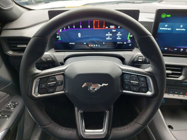 Used 2024 Ford Mustang Coupe image 27