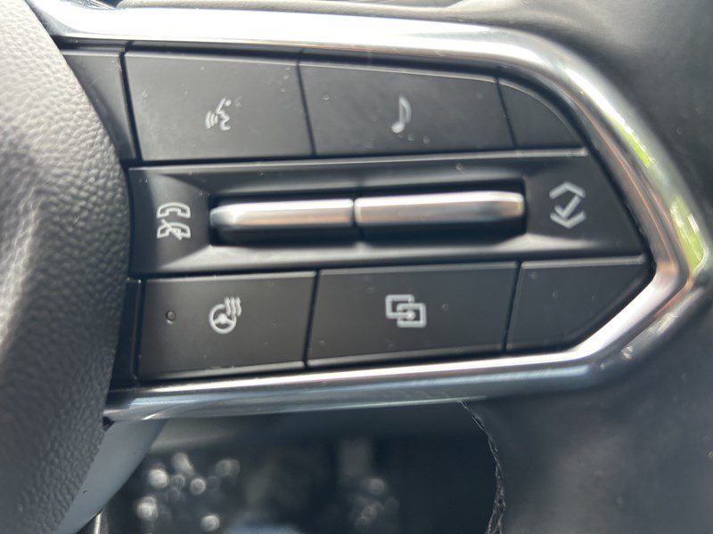 Used 2025 Chevrolet Equinox LT AWD/4WD image 11