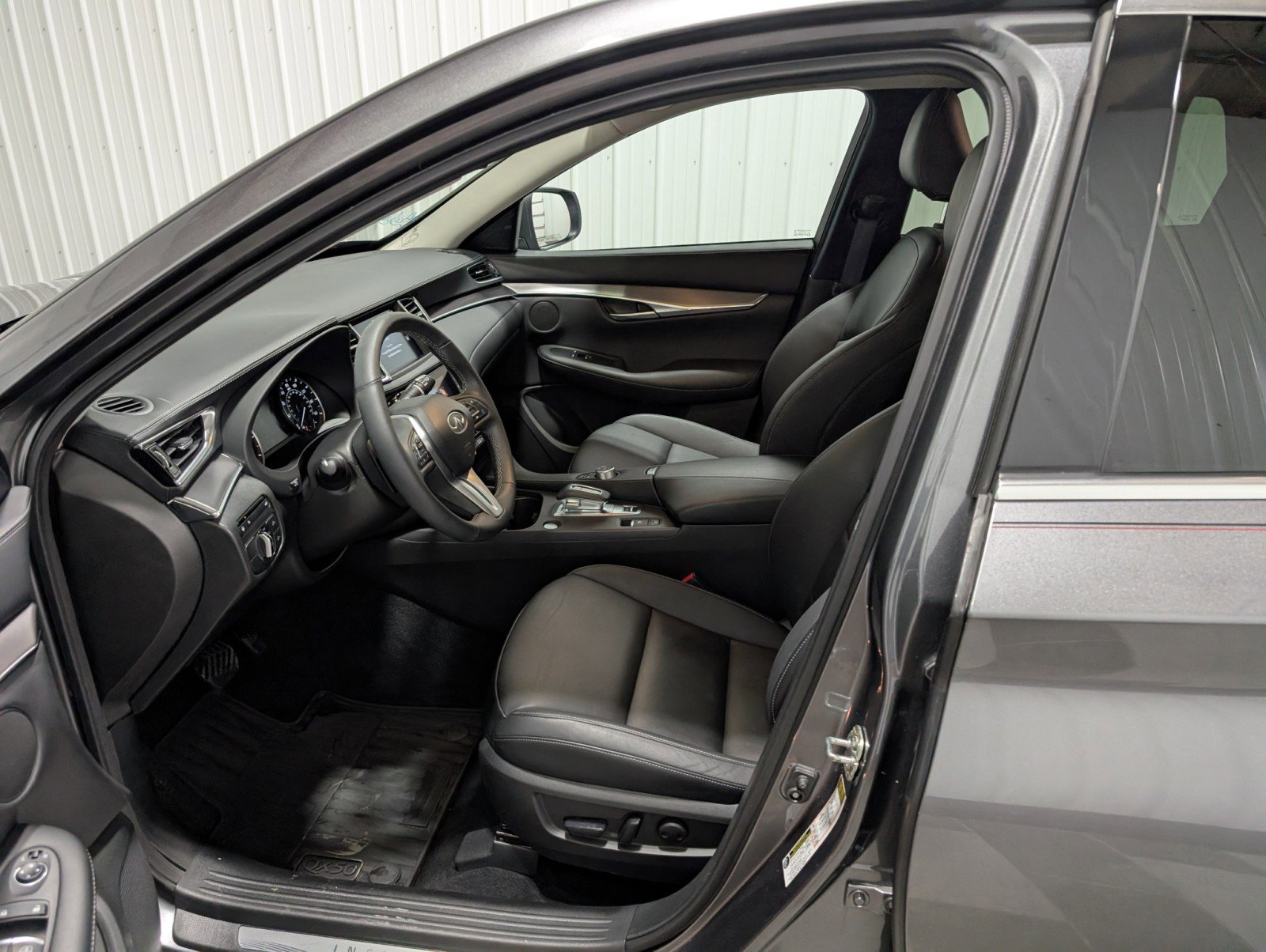 Used 2023 INFINITI QX50 Pure image 14