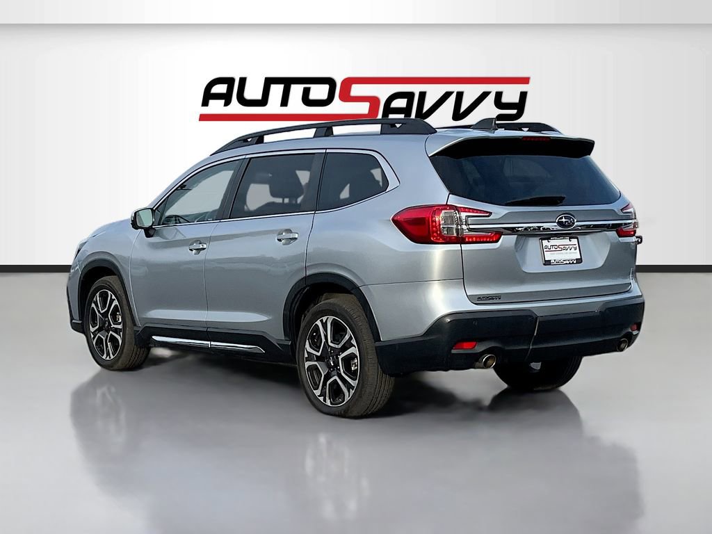 Used 2023 Subaru Ascent Limited w/ Technology Package image 5
