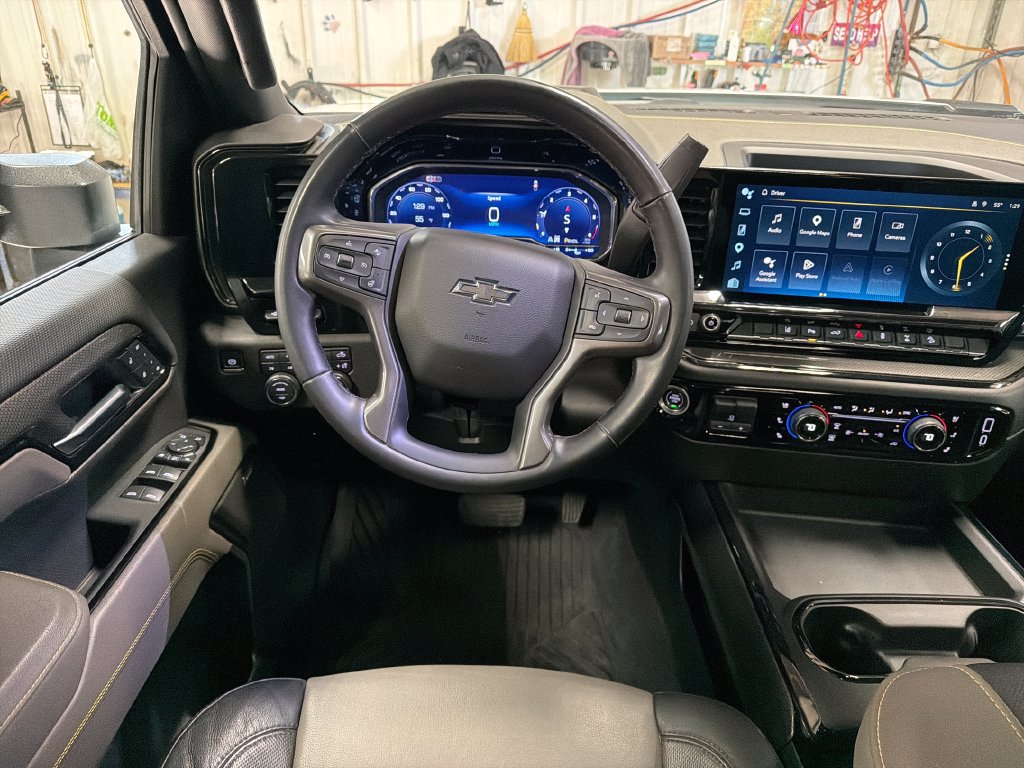 Used 2025 Chevrolet Silverado 2500 ZR2 w/ ZR2 Bison Edition AWD/4WD image 17