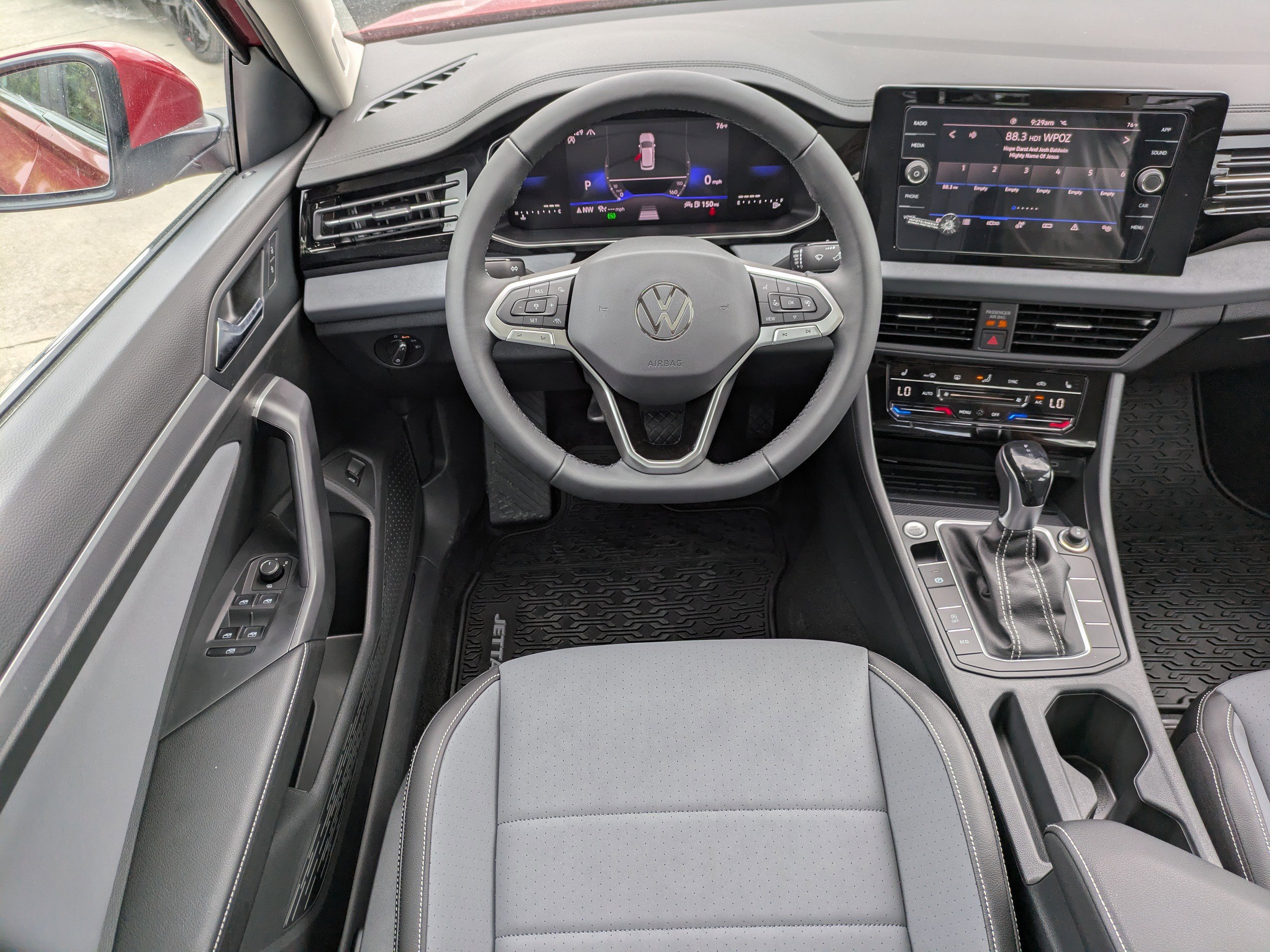 New 2026 Volkswagen Jetta SE FWD image 15