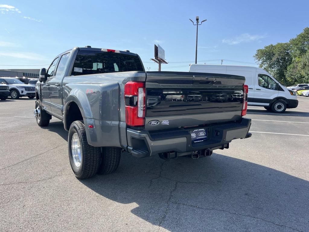 New 2027 Ford F350 Platinum AWD/4WD image 6