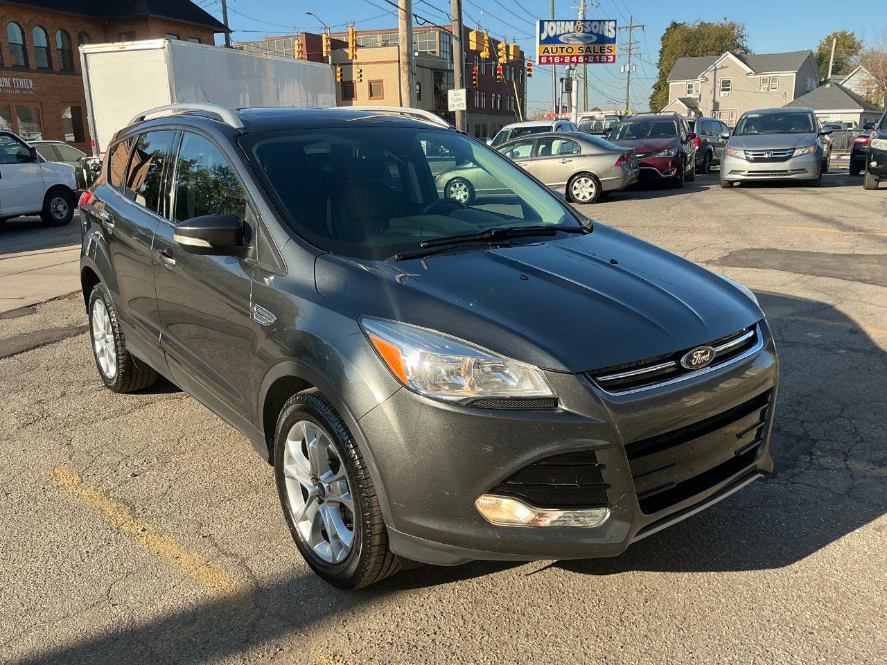 Used 2016 Ford Escape Titanium w/ Canadian Touring Package AWD/4WD image 2