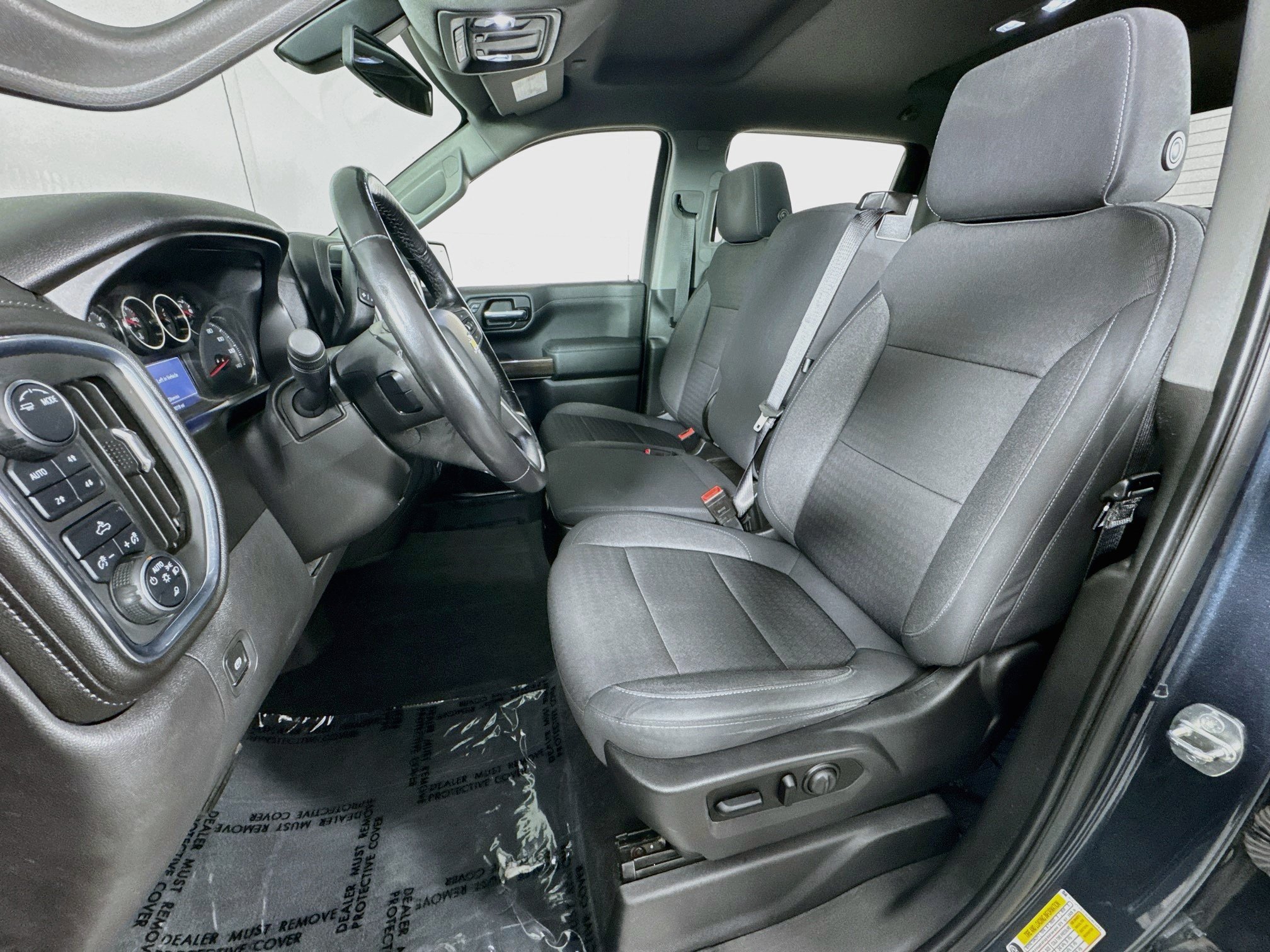 Used 2020 Chevrolet Silverado 1500 LT w/ All-Star Edition AWD/4WD image 12