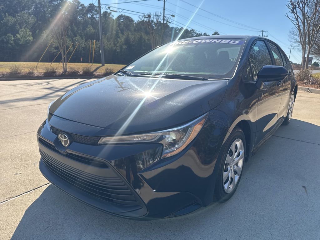 Used 2024 Toyota Corolla LE image 11