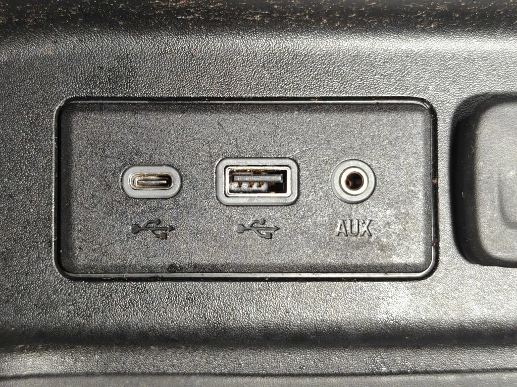 Used 2020 Chevrolet Equinox LT image 44