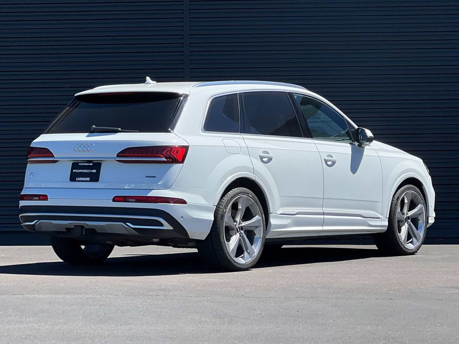 Used 2021 Audi Q7 3.0T Prestige w/ Prestige Package AWD/4WD image 9