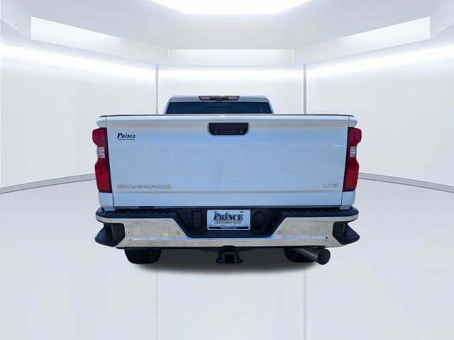 Used 2024 Chevrolet Silverado 2500 LTZ w/ LTZ Plus Package AWD/4WD image 5