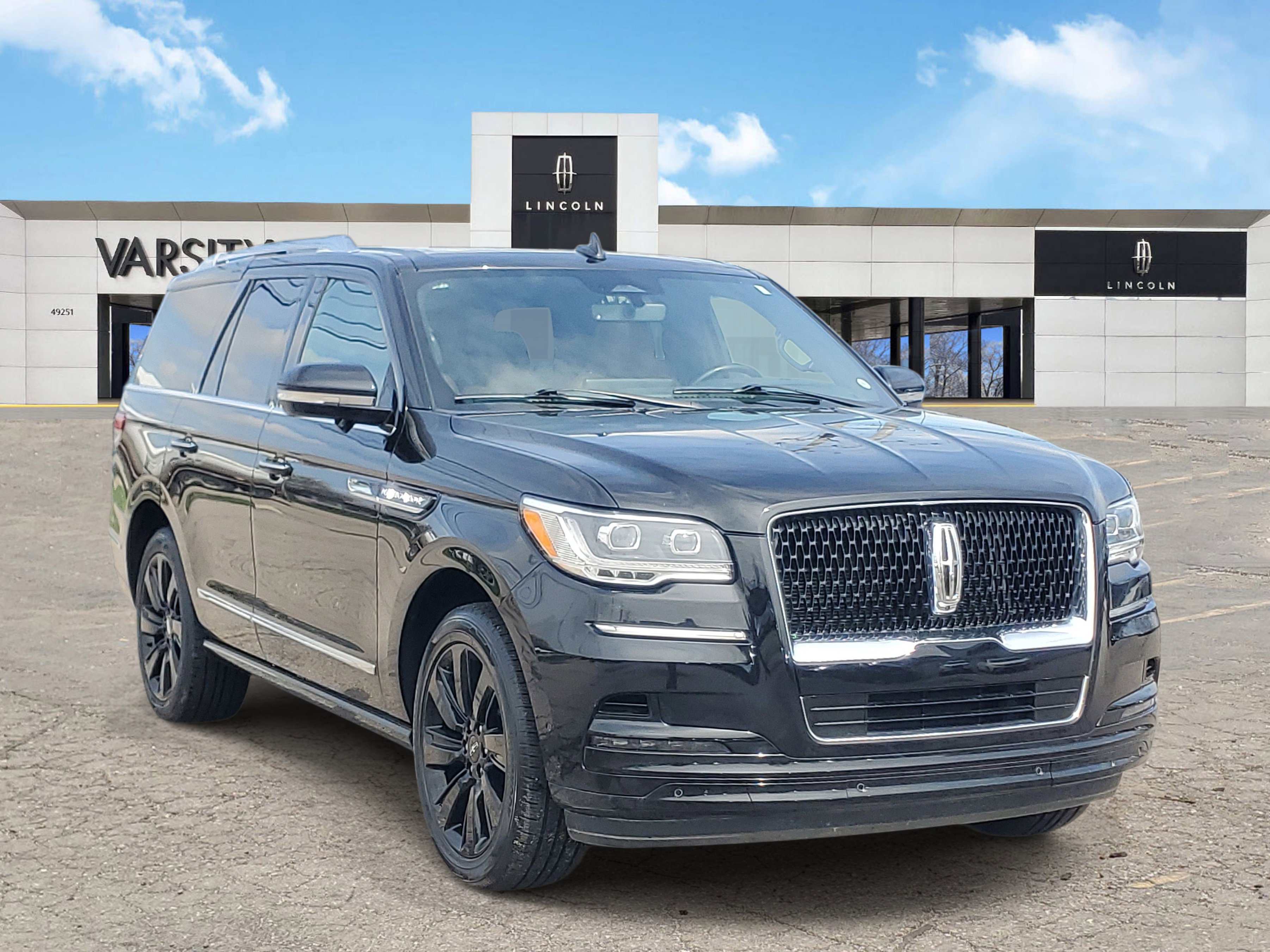Certified 2023 Lincoln Navigator Reserve AWD/4WD image 1
