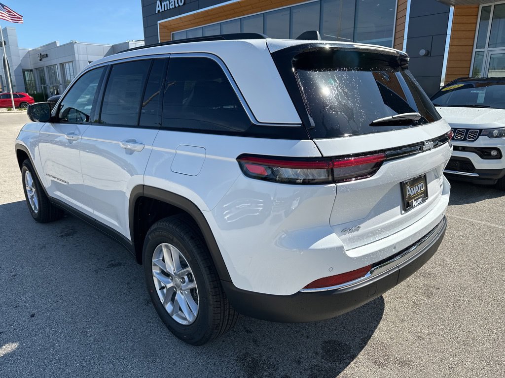 New 2026 Jeep Grand Cherokee Laredo X AWD/4WD image 7