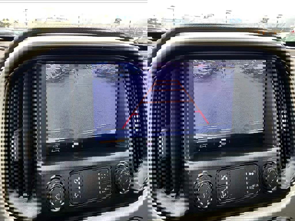 Used 2019 GMC Canyon SLT w/ Driver Alert Package AWD/4WD image 18