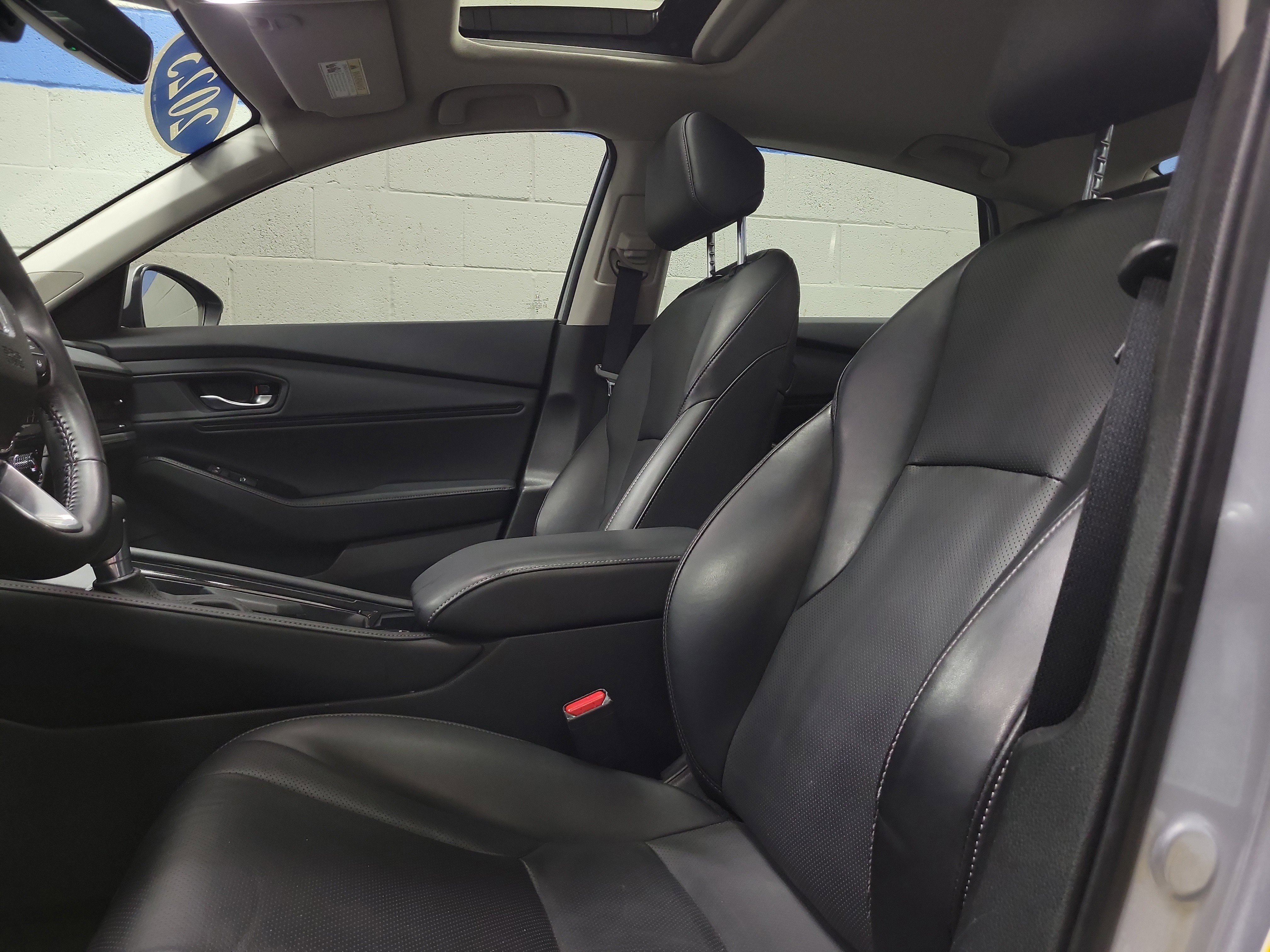 Used 2023 Honda Accord Touring image 18