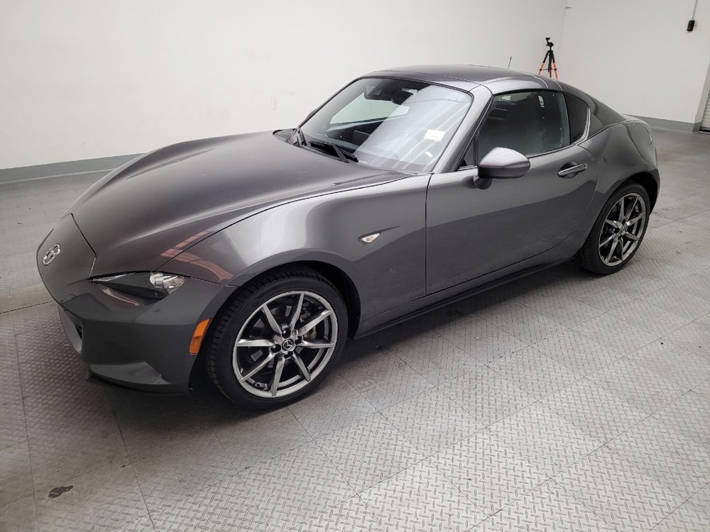 Used 2019 MAZDA MX-5 Miata RF Grand Touring RWD image 2