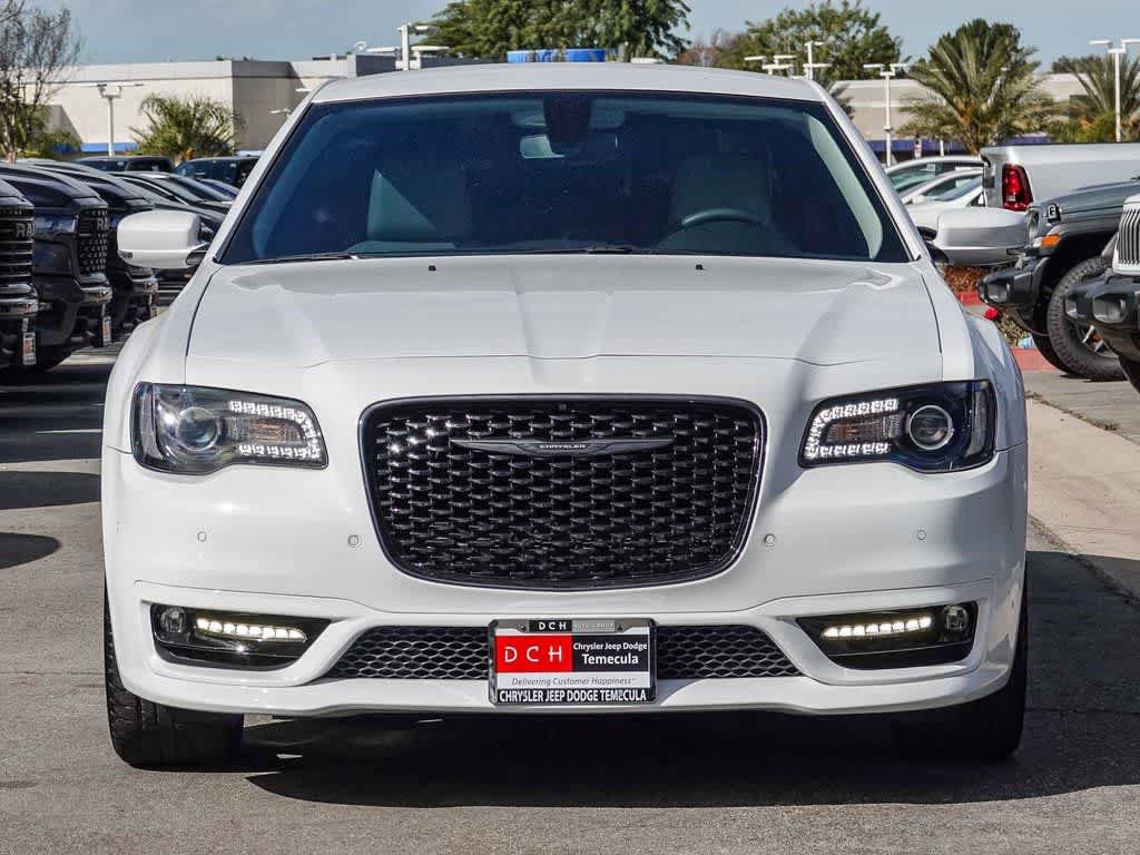Certified 2023 Chrysler 300 Touring L video 2