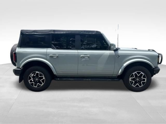 Used 2022 Ford Bronco Outer Banks AWD/4WD image 7