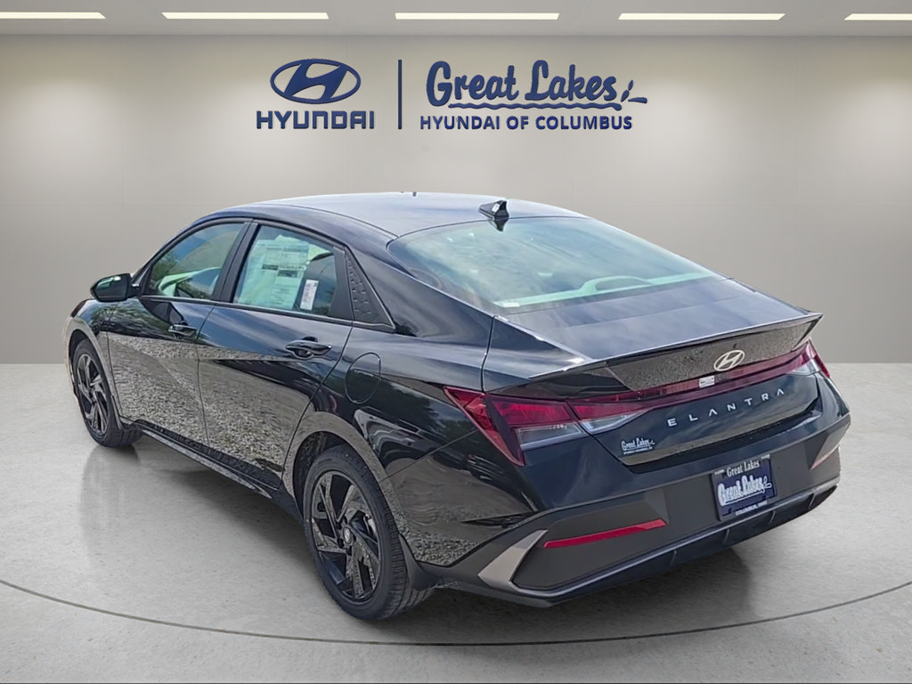 New 2026 Hyundai Elantra Sport FWD image 3