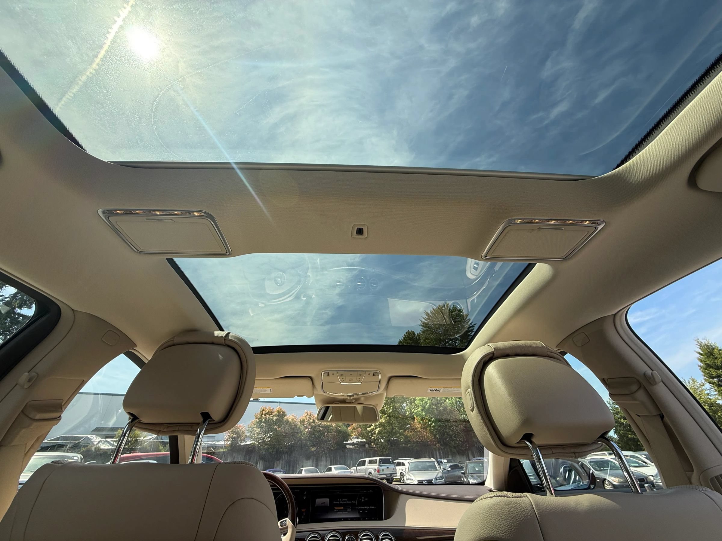 Used 2015 Mercedes-Benz S 550 4MATIC Sedan image 45