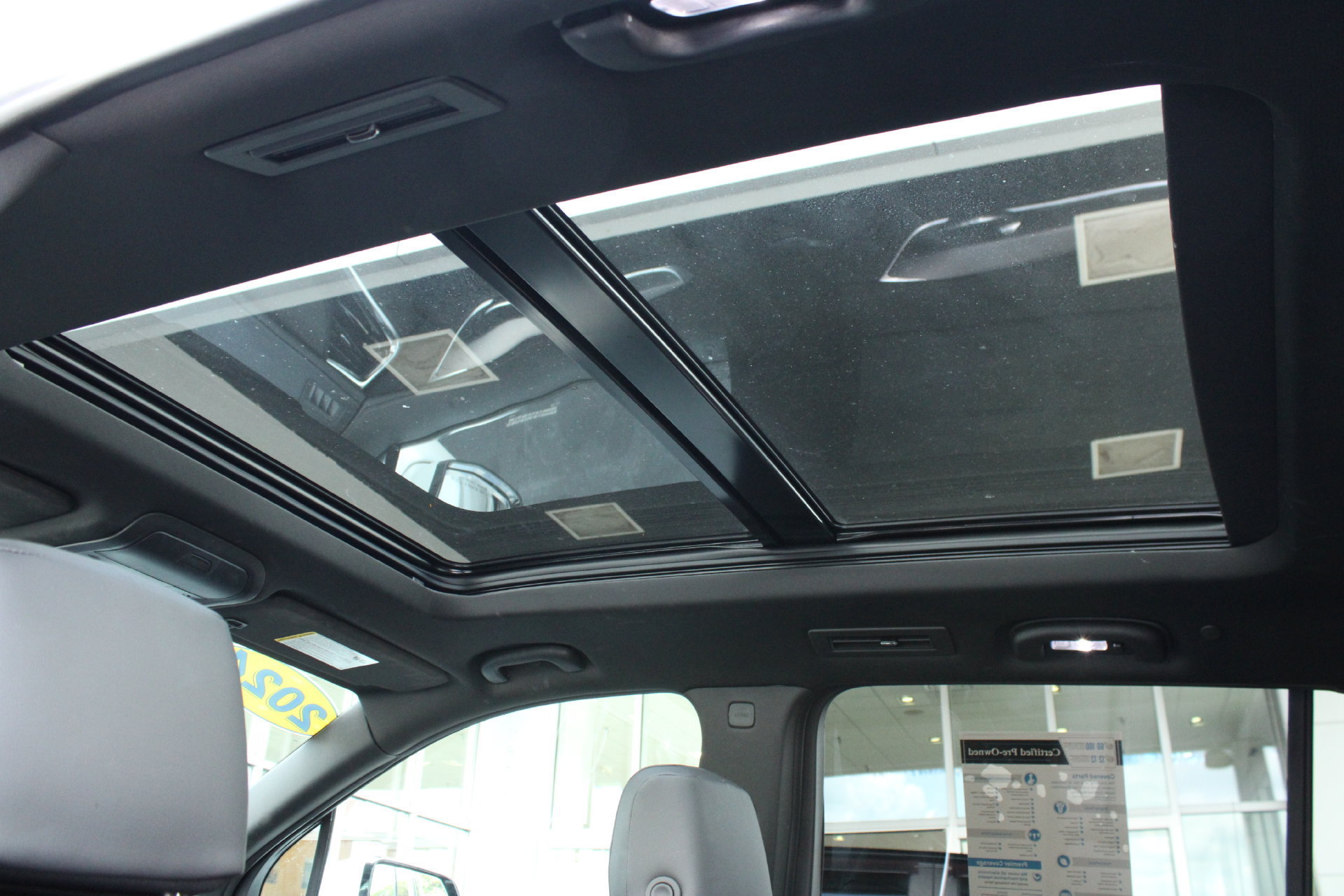 Used 2024 Cadillac XT6 Luxury AWD/4WD image 24