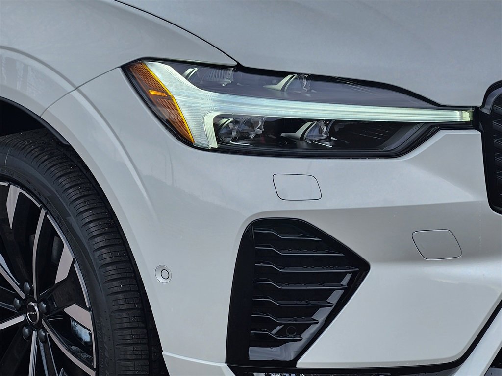 New 2026 Volvo XC60 B5 Ultra w/ Climate Package image 27