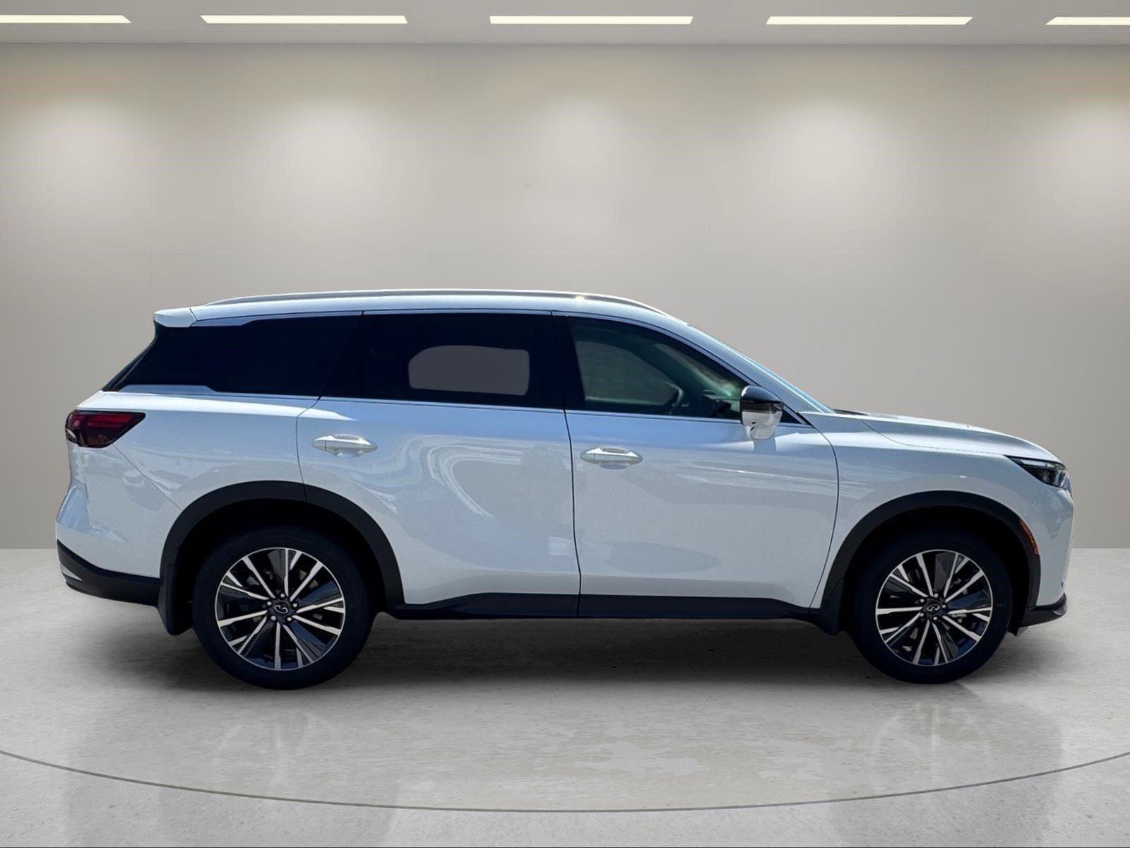 New 2027 INFINITI QX60 Luxe w/ Cargo Package FWD image 6