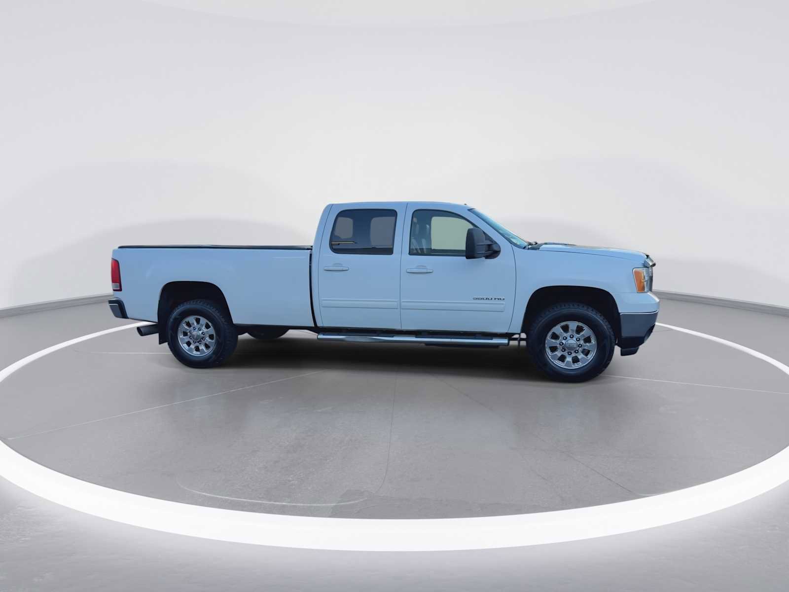 Used 2014 GMC Sierra 3500 SLT image 9