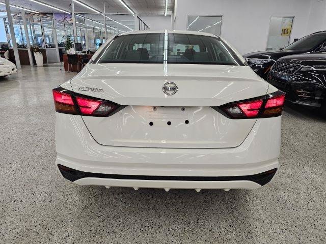 Used 2022 Nissan Altima 2.5 S FWD image 6