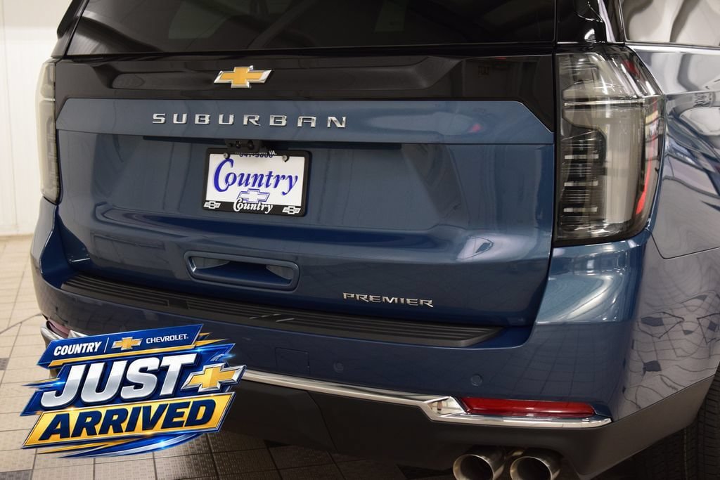 New 2026 Chevrolet Suburban Premier AWD/4WD image 21