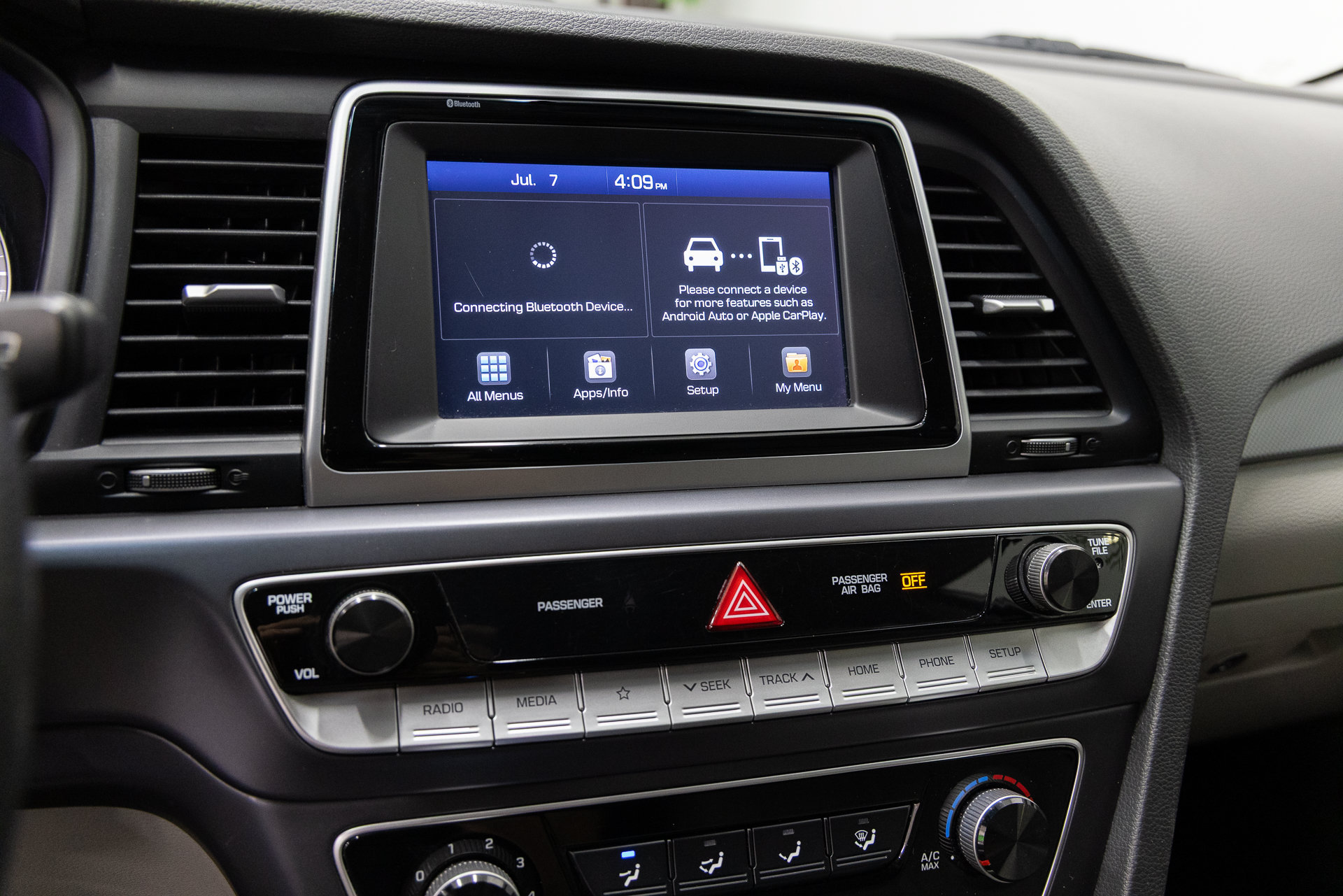 Used 2019 Hyundai Sonata SE FWD image 19