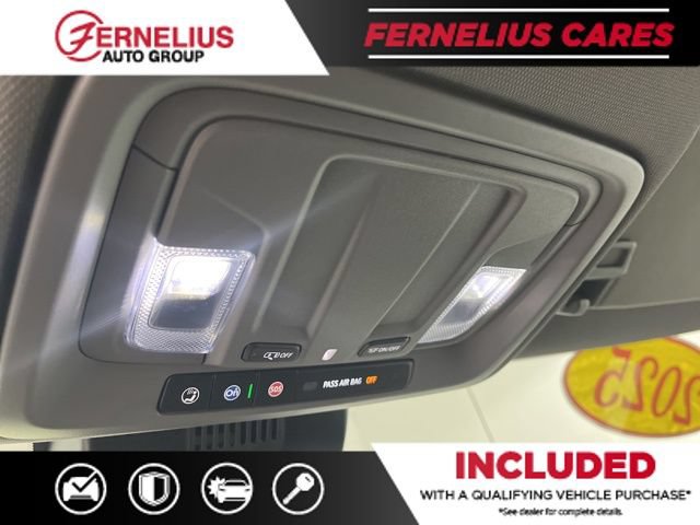 Used 2025 Chevrolet Silverado 1500 LT AWD/4WD image 46
