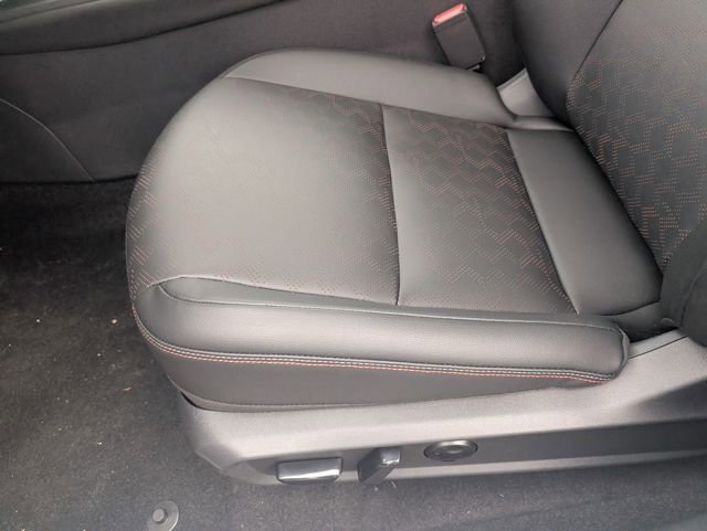 New 2026 Nissan Sentra SR w/ SR Premium Package FWD image 25