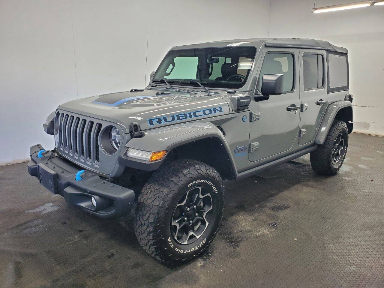 Used 2021 Jeep Wrangler Unlimited Rubicon 4xe w/ Steel Bumper Group AWD/4WD image 1