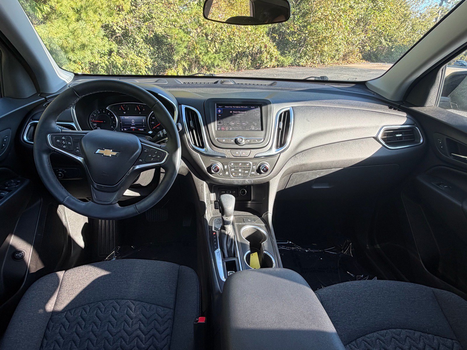 Used 2024 Chevrolet Equinox LT w/ LPO, Floor Liner Package FWD image 40