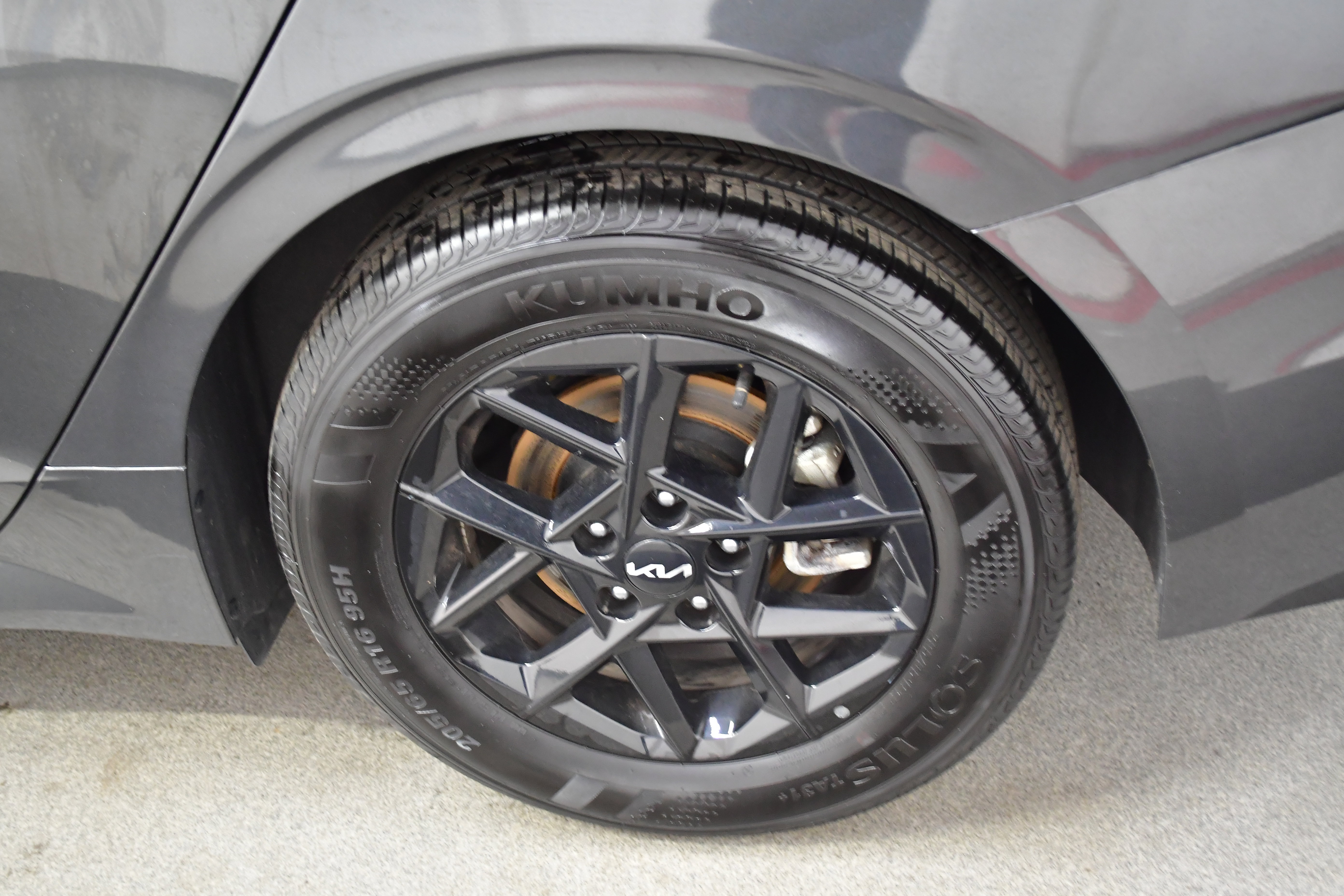 Used 2025 Kia K5 LXS image 33