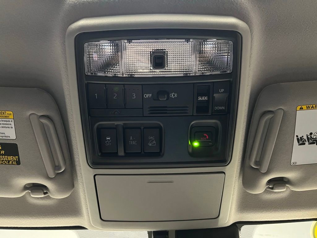 Used 2022 Toyota 4Runner Limited image 9