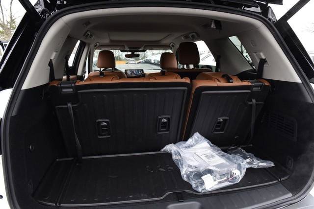 New 2026 Nissan Pathfinder Platinum image 31