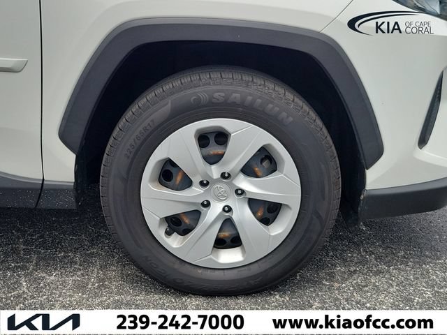 Used 2020 Toyota RAV4 LE w/ All Weather Liner Package AWD/4WD image 7