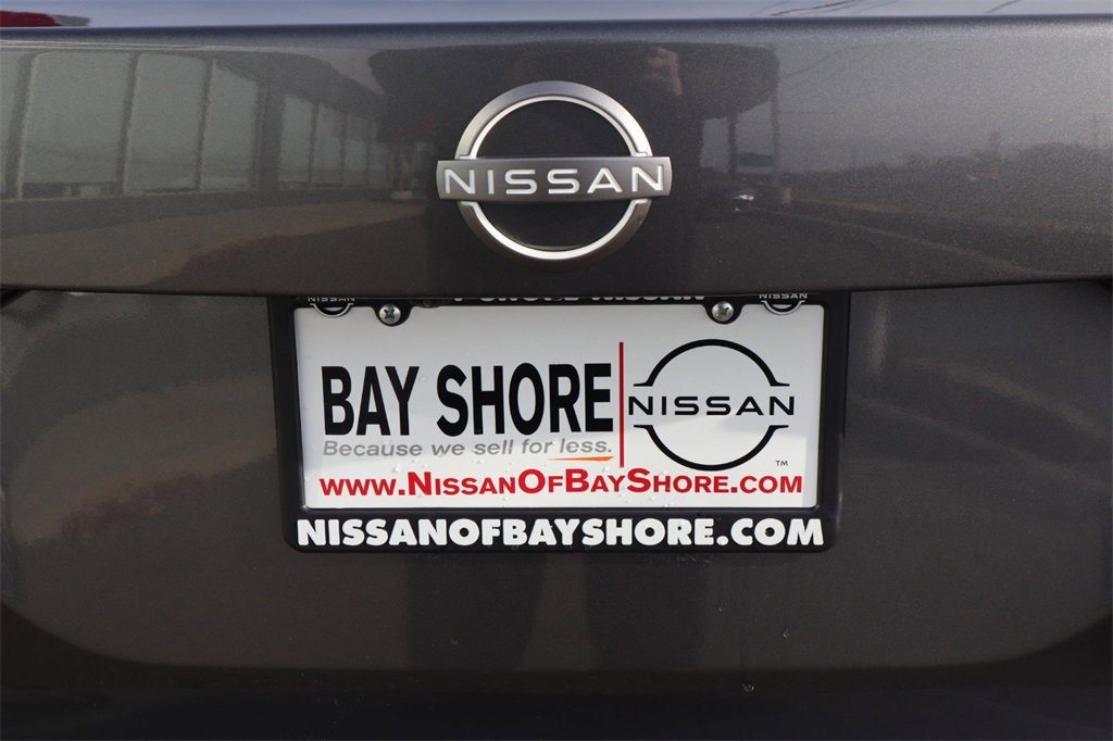 Certified 2025 Nissan Sentra S image 28