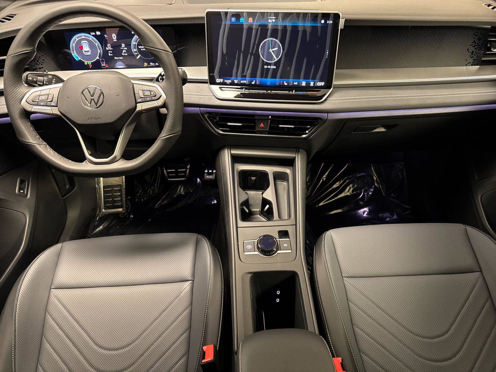 New 2026 Volkswagen Tiguan SE R-Line image 12