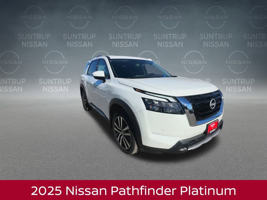 New 2025 Nissan Pathfinder Platinum w/ Cargo Package video 3