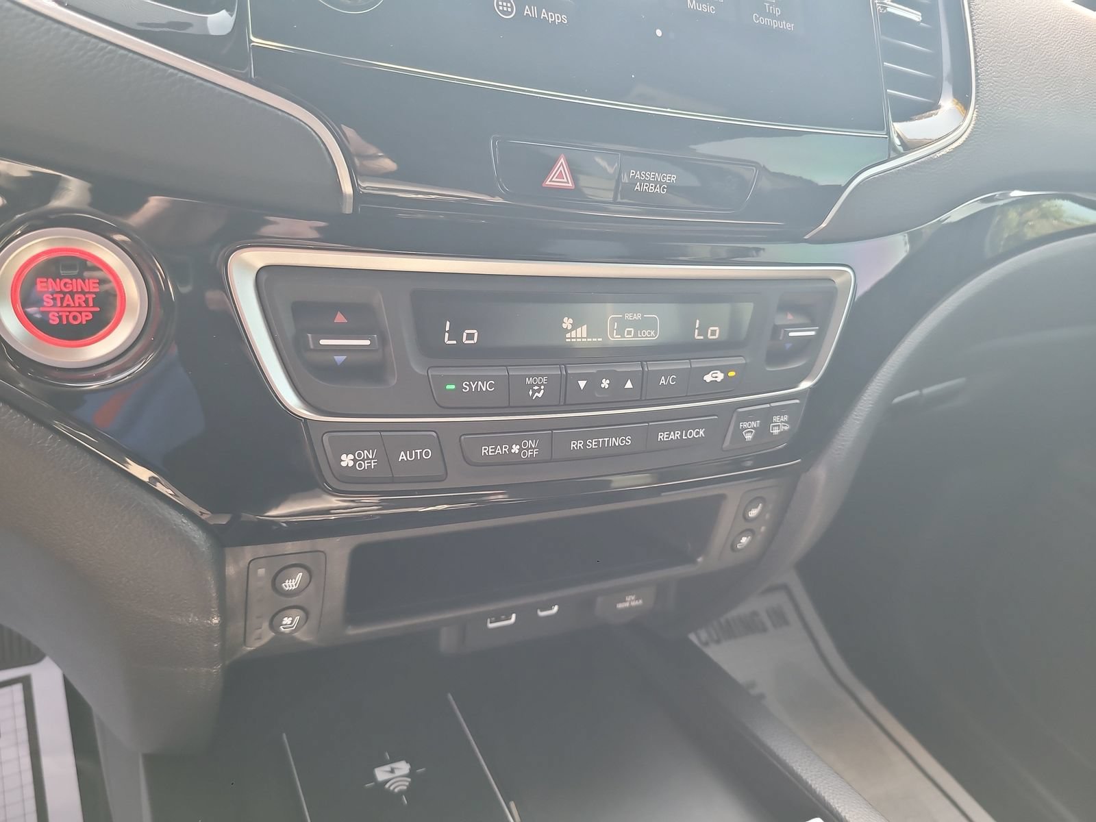 Certified 2024 Honda Passport Black Edition image 20